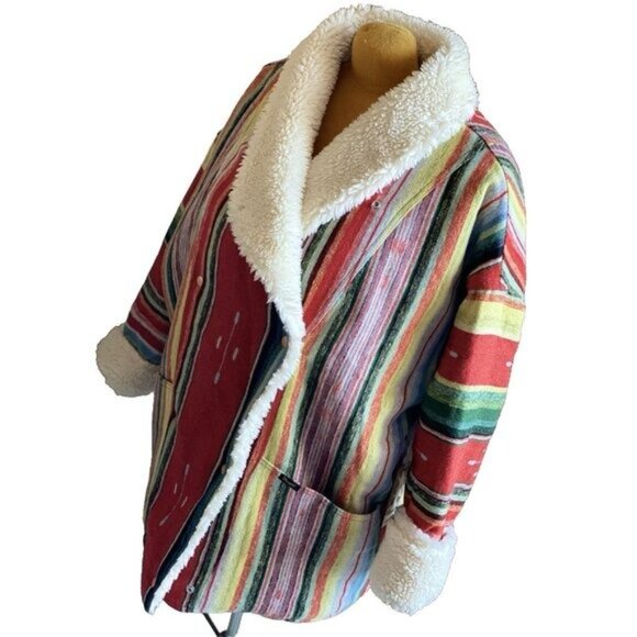 Wrangler x Lainey Wilson Sunburn Aztec Coat Rodeo Ben Faux Sherpa sz Medium - Picture 8 of 8